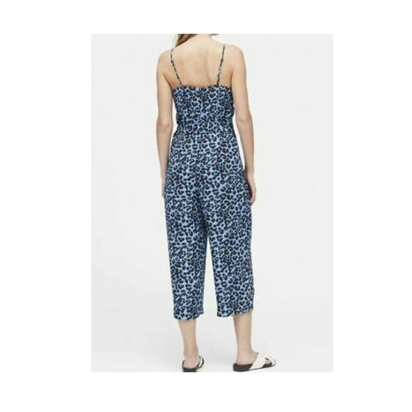 Women's NWT Banana Republic Blue Animal print wide leg cropped jumpsuit size 4 - Picture 2 of 6
